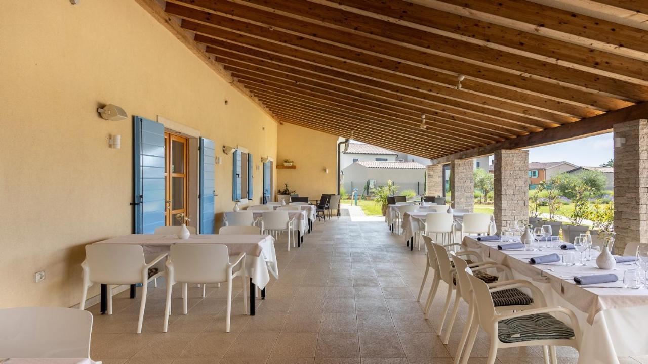 Velanera Hotel & Restaurant Šišan Exterior foto